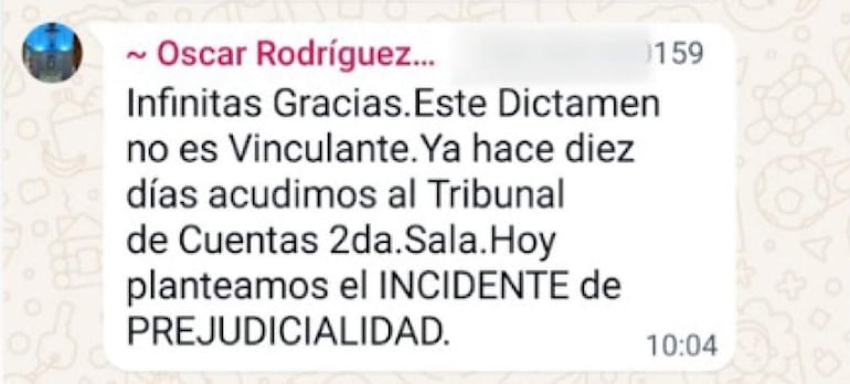 Mensaje del camarista Óscar Rodríguez Kennedy, padre de Nenecho, asegurando en un grupo de WhatsApp que el informe de la Contraloría "no es vinculante".