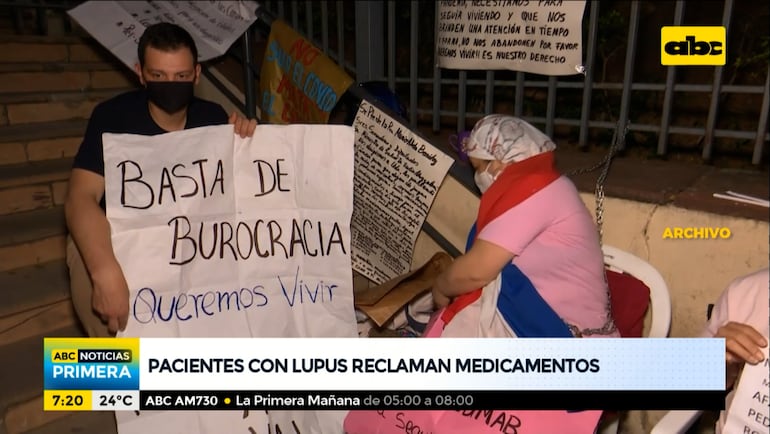 Pacientes con lupus frente al Ministerio de Salud reclaman medicamentos. (Archivo) 