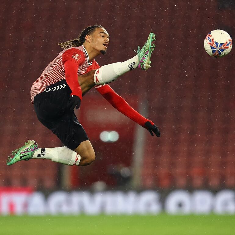 Sékou Mara, 21 años, goleador francés del Southampton