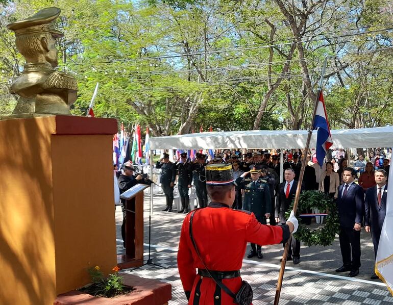 Pilar: Recuerdan 91 años de la victoria de Boquerón en la plaza de los Héroes.