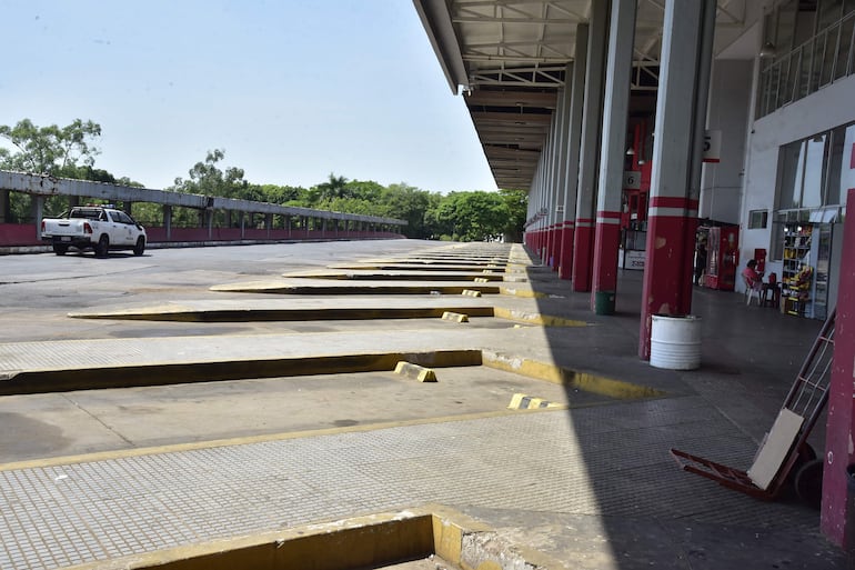 Tarifazo en la Estación de Buses de Asunción: transportistas presentarán contrapropuesta