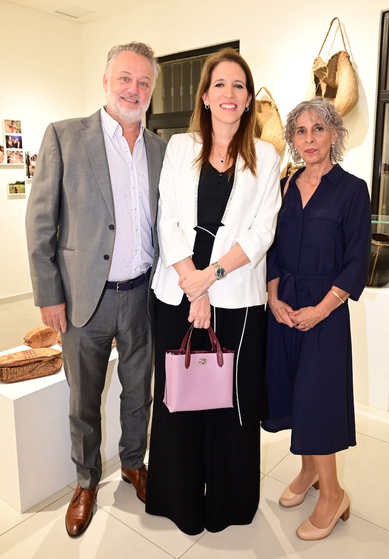 Jaime Reid, Olga Ferreiro y Rosa Palazón. 