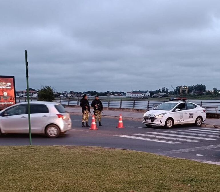 Bloqueo de la Costanera de Asunción por cumbre del Mercosur.