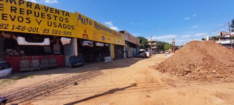 Desagüe pluvial Eusebio Ayala: comerciantes se quejan de caída de las ventas