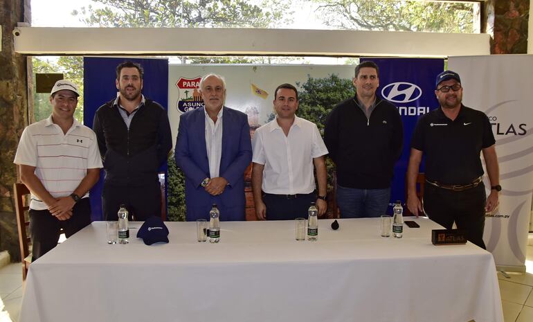 Ricardo Corvalán, Esteban Isasi, Eduardo Gross Brown, José Bogarín, Diego Aguayo y Rubén Fernández.