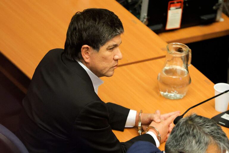 Un juez decretó anoche prisión preventiva para Monsalve, al que consideró un peligro para la sociedad y para la demandante, una joven que trabajaba en su gabinete. (Photo by Javier TORRES / AFP)