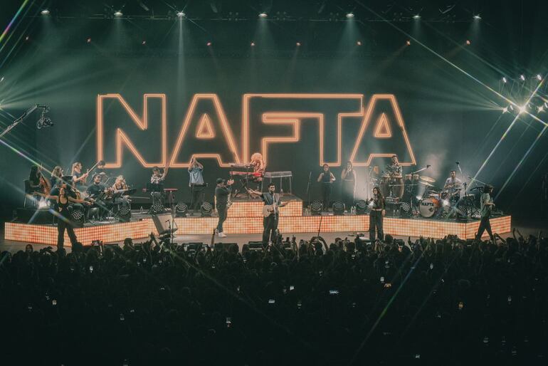 Nafta viene de llenar un Luna Park en Buenos Aires.