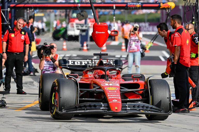 De la mano de la escudería Ferrari, Charles Leclerc (de 25 años), fue el más veloz hasta aquí en el mítico circuito Hungaroring.