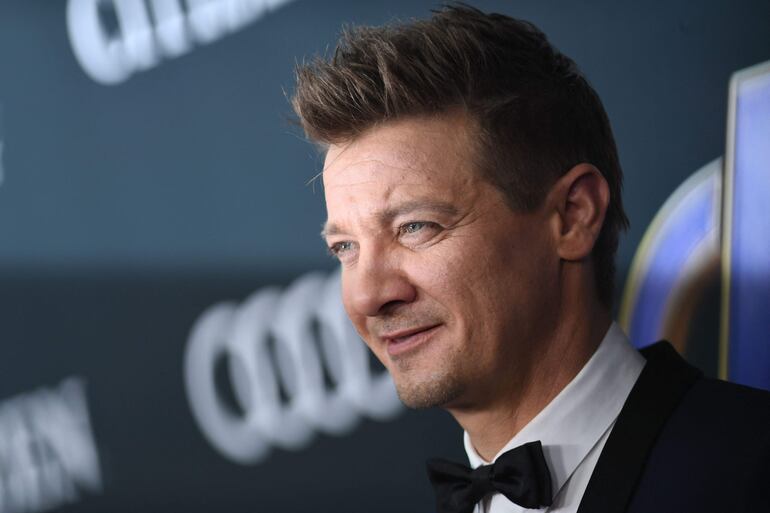 Jeremy Renner.