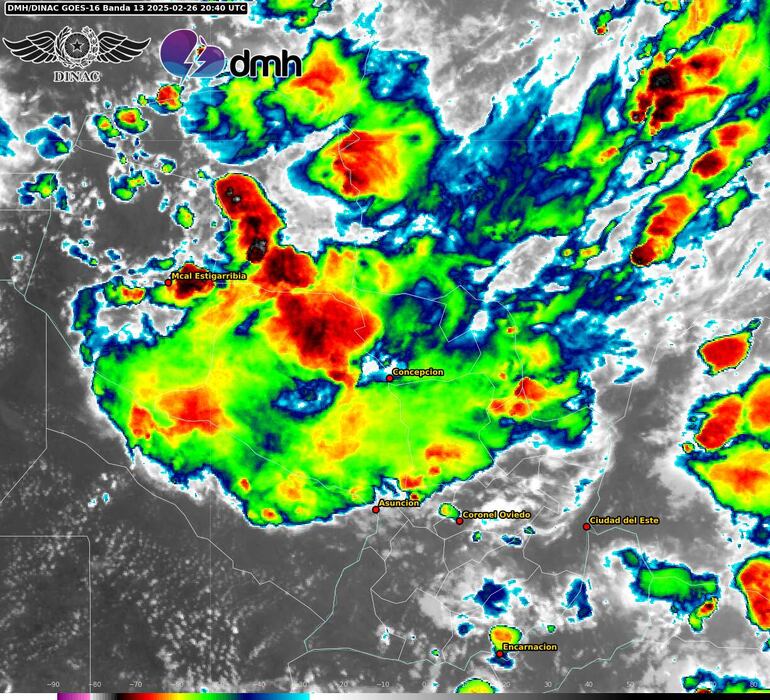 Núcleos de tormentas sobre el territorio nacional.