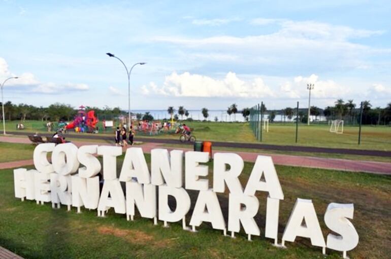 La Costanera de Hernandarias estará habilitada en un horario especial para recibir a los visitantes.