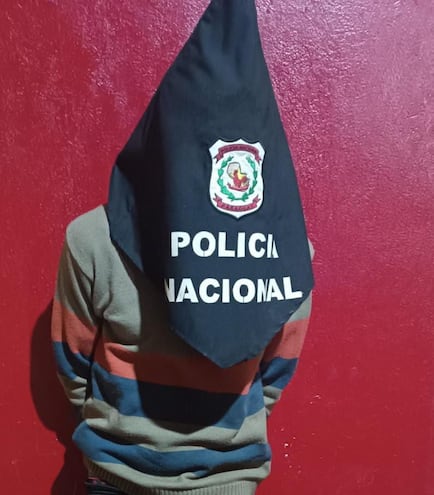 Un hombre fue detenido por la Policía esta madrugada en San Lorenzo, por contar con ocho órdenes de captura, por homicidio y robo agrabado.