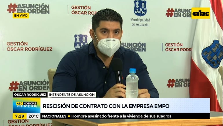 En conferecia de prensa, el intendente asunceno Óscar Rodríguez había anunciado la rescisión del contrato. 