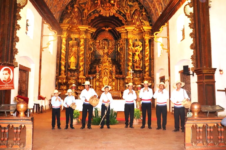 La antigua banda Peteke Peteke reprodujeron el sonido ancestral con los instrumentos que utilizaban los indígenas.