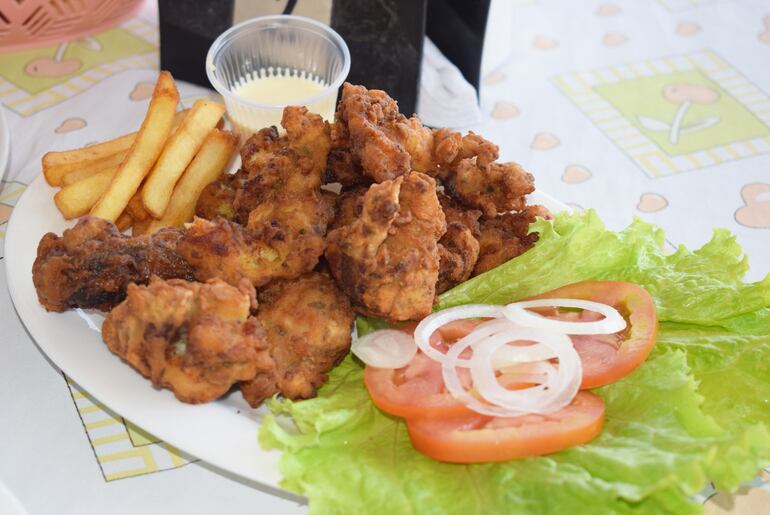 Delicias elaboradas de pescados en la zona de Remanso.