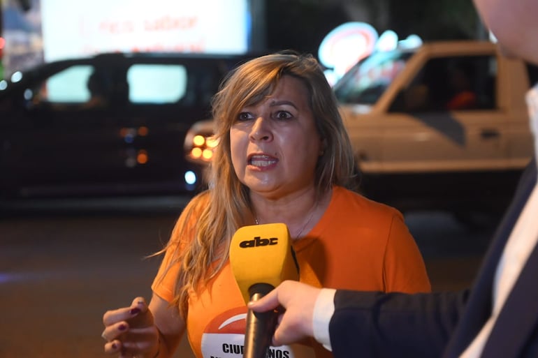 Aide Vera, integrante de los Ciudadanos Autoconvocados de la Comisión Escrache (CACE).