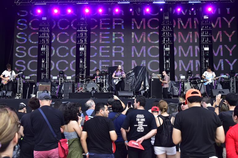 Soccer Mommy en el Primavera Sound Asunción 2023.