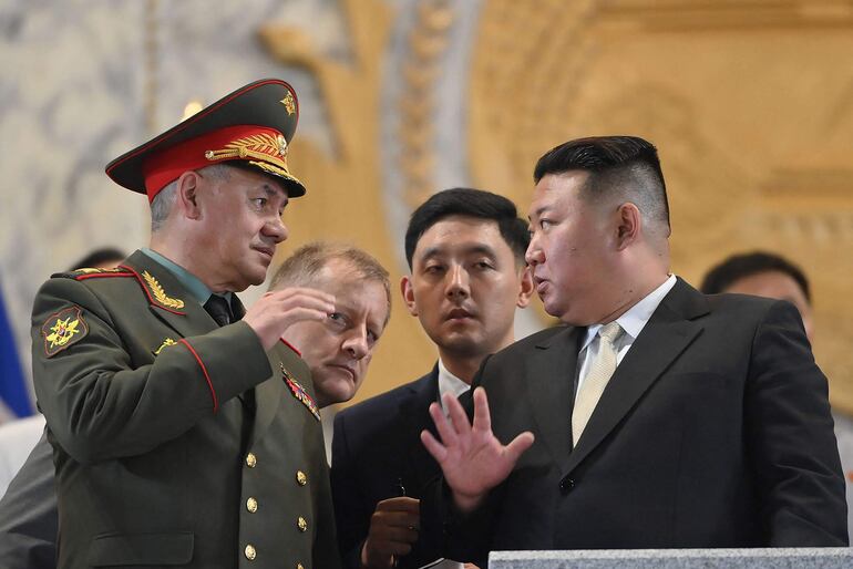 El líder norcoreano, Kim Jong-un, se reunió una segunda vez con el ministro de Defensa ruso, Serguéi Shoigú.