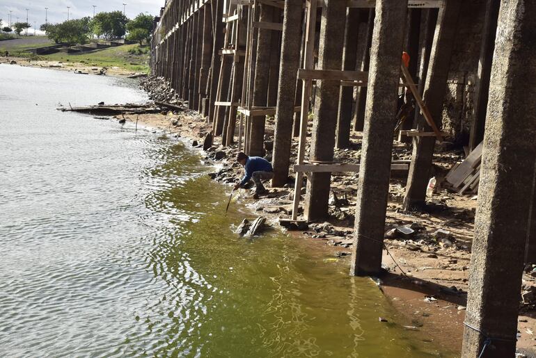 Río Paraguay y Paraná se encuentran en niveles críticos.