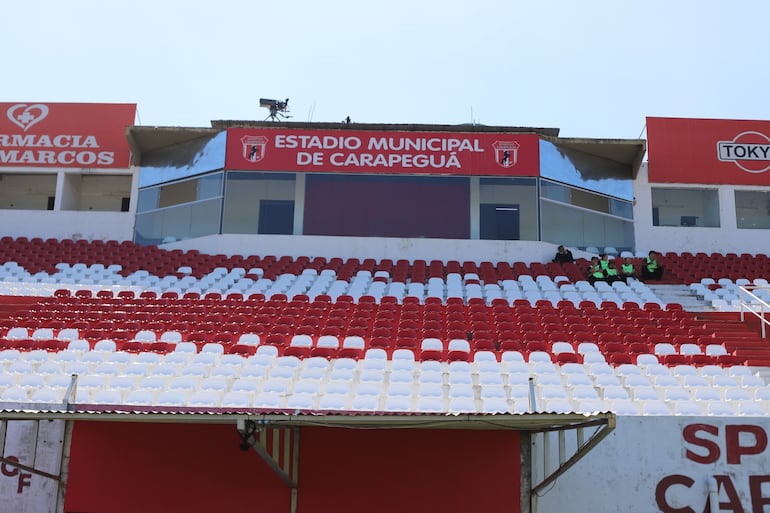 Once años después, pero con luces propias en el Estadio de Carapeguá