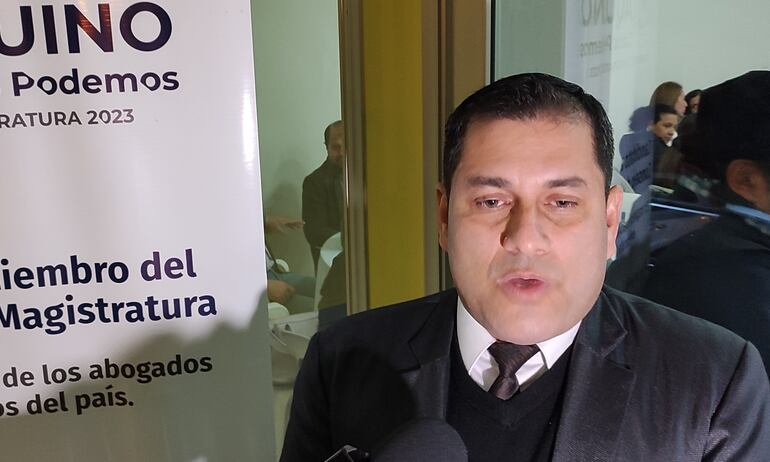 Rolando Aquino, abogado independiente que pugnará por un lugar en el Consejo de la Magistratura, dijo que se necesita integrar el sistema judicial con jueces, fiscales y defensores públicos honestos, idóneos y con ganas de trabajar.