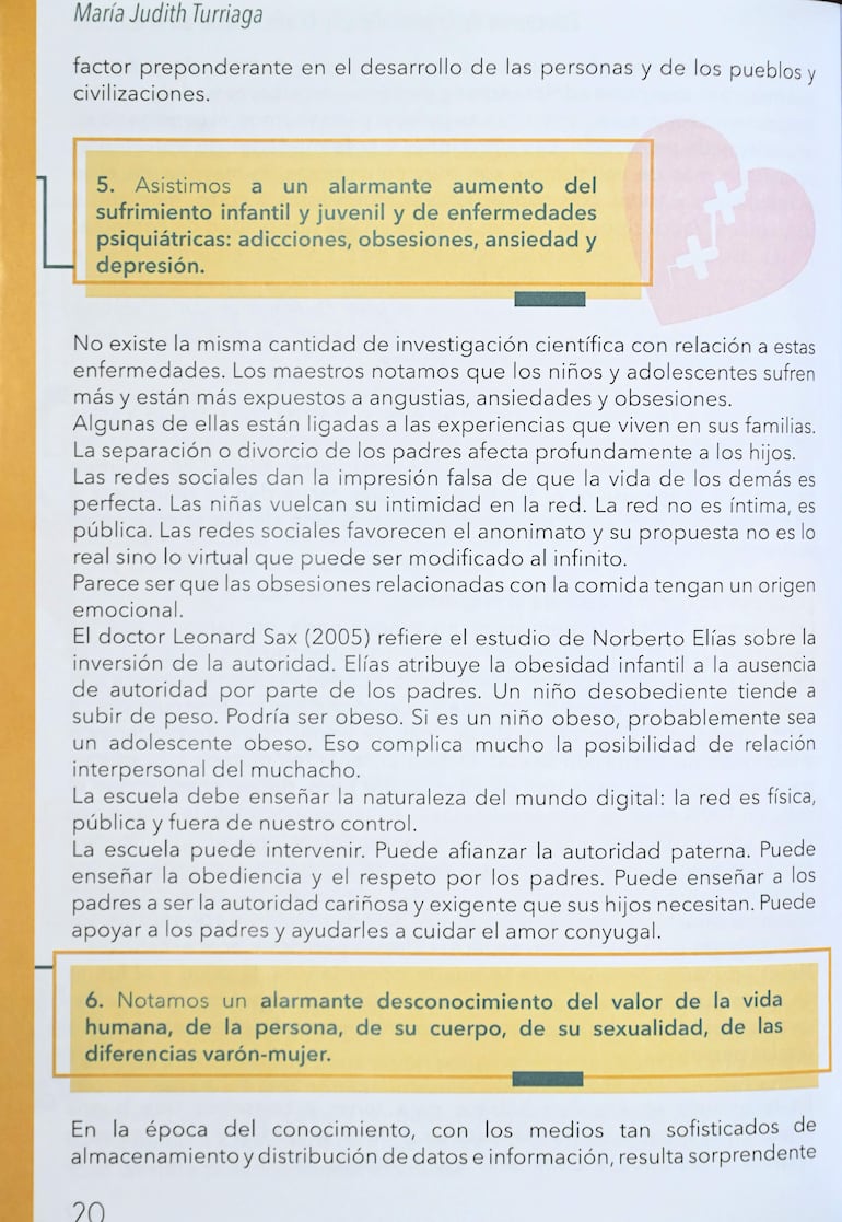 Página 20 del manual para docentes y orientadores de "12 Ciencias para la educación de la sexualidad y la afectividad en las escuelas", de María Judith Turriaga, editorial Verus, edición 2022.
ARCENIO ACUÑA