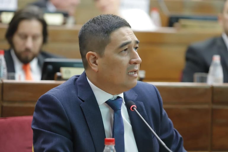 Eduardo Nakayama. Fuente Prensa Senado