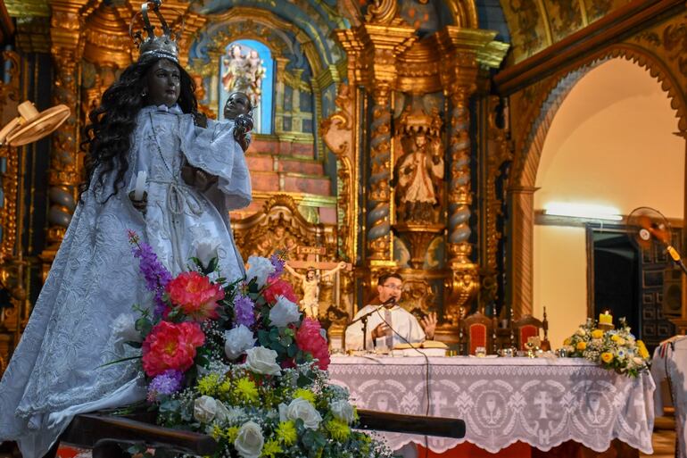 Preparan fiesta patronal de la Virgen de la Candelia.