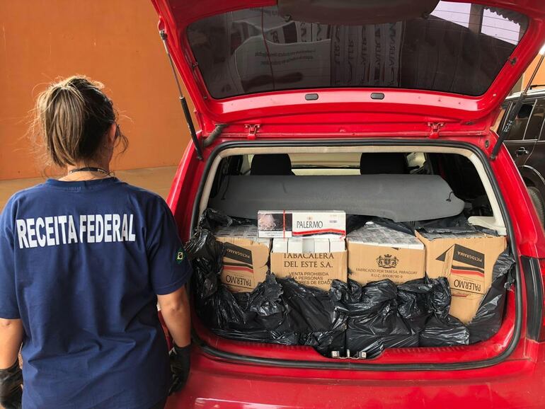 Cargamento de cigarrillos incautados en un control en la  ciudad de Ponta Porã, Brasil. (Gentileza)