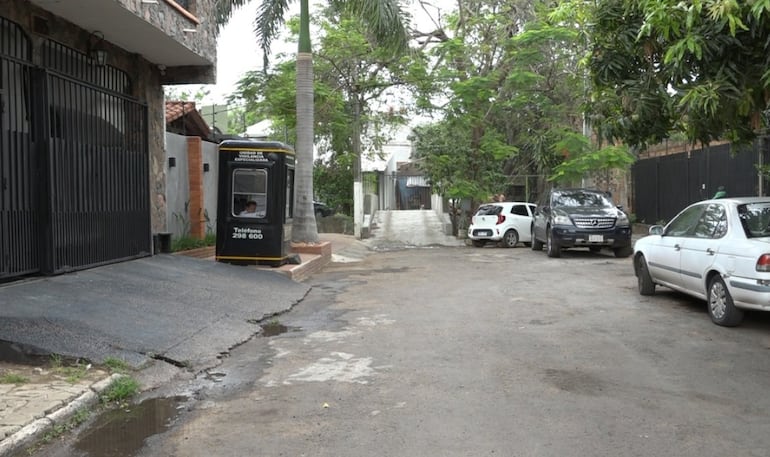 Vecinos de las Mercedes desmienten al intendente y cuentan que los propios vecinos de Asunción son los que colocan cámaras en sus vecindarios.