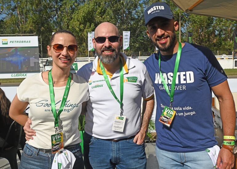 Victoria Fernández, Mateo Amigo y Pablo García.