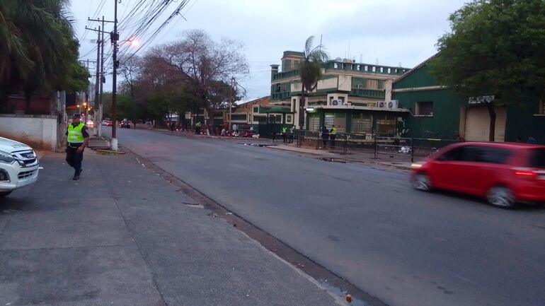 Policía Nacional custodia sede del INDI.