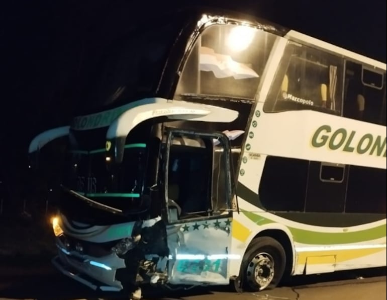 Aparatoso accidente de tránsito en Horqueta deja cuantiosos daños materiales.