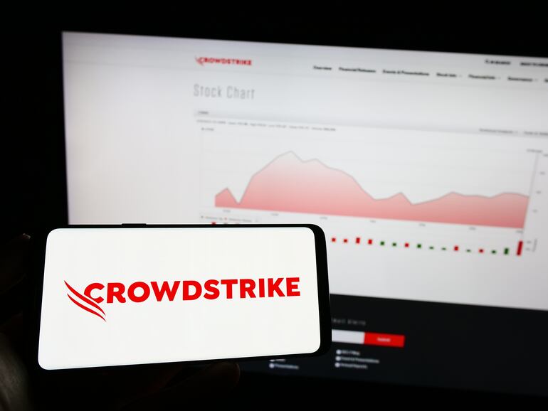 Una falla en el software de CrowdStrike, una herramienta de ciberseguridad empleada por Microsoft, ha provocado un apagón informático a nivel mundial.