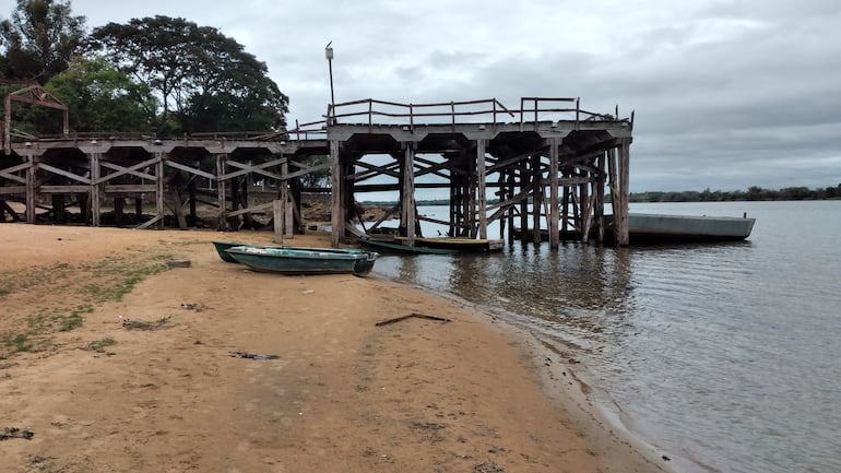 Leve repunte del río Paraná permite navegabilidad en toda la zona.