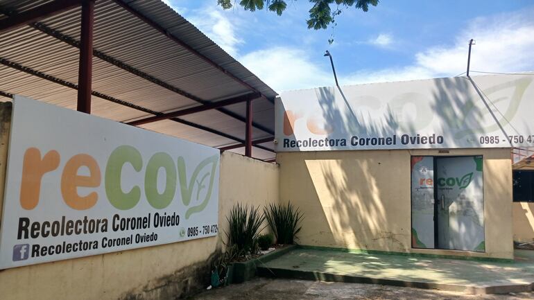 La empresa Recolectora Recov, no cumple itinerario en Coronel Oviedo. 