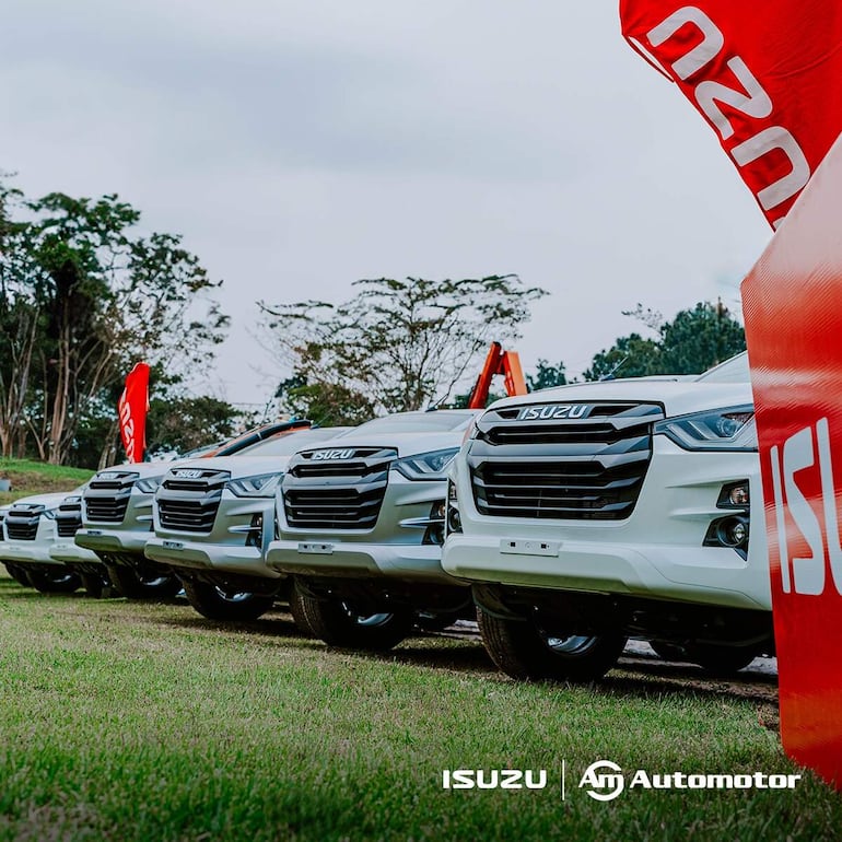 Ocho camionetas Isuzu D-Max fueron entregadas por Automotor.