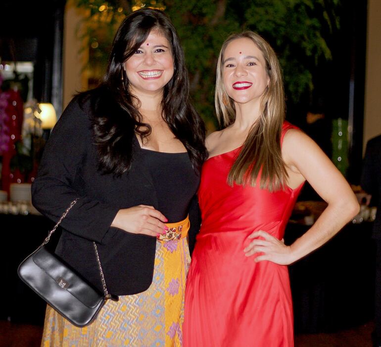 Norma Amarilla y Celeste Pereira.