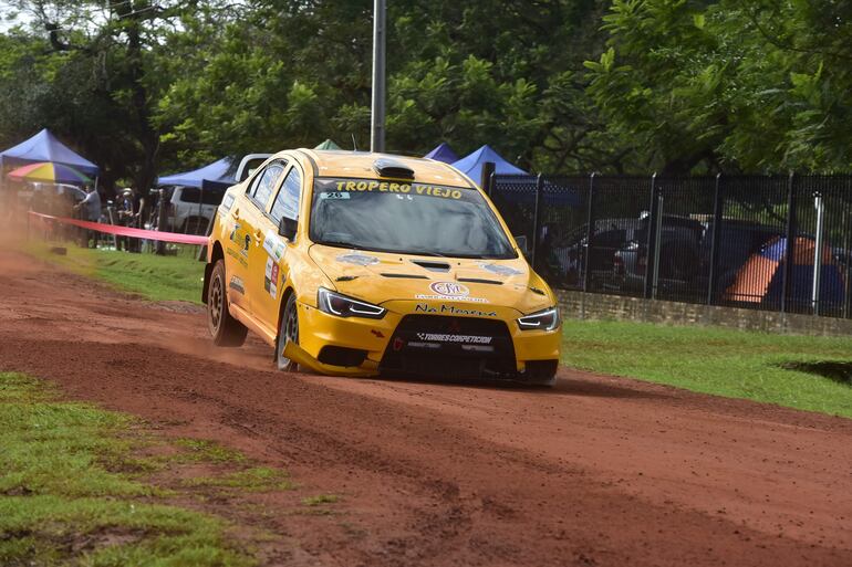 Primer lugar para Eduardo Torres y Hugo VIllalba en la RC2N.