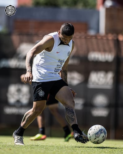 Richard Ortiz (34 años), el capitán del equipo de Olimpia.