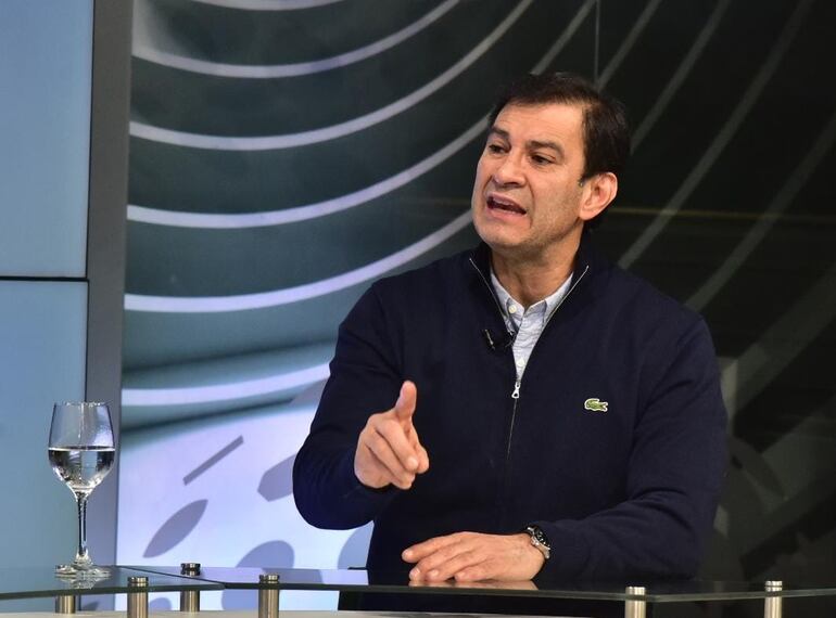 Silvio Beto Ovelar, candidato a presidir la Cámara de Senadores.