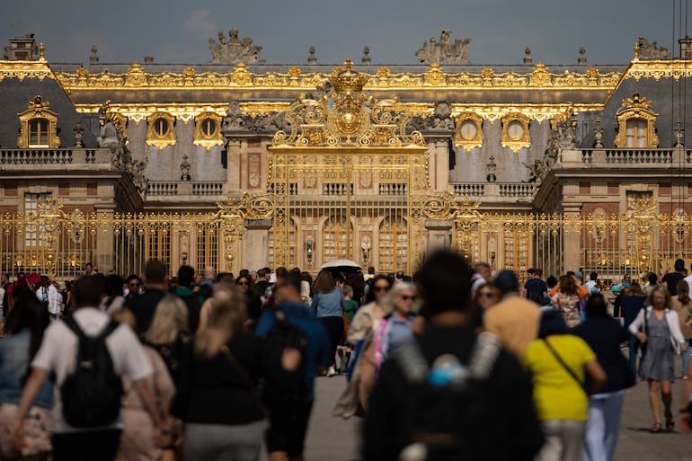 Uno de los sitios preferidos a visitar es el Palacio de Versalles.