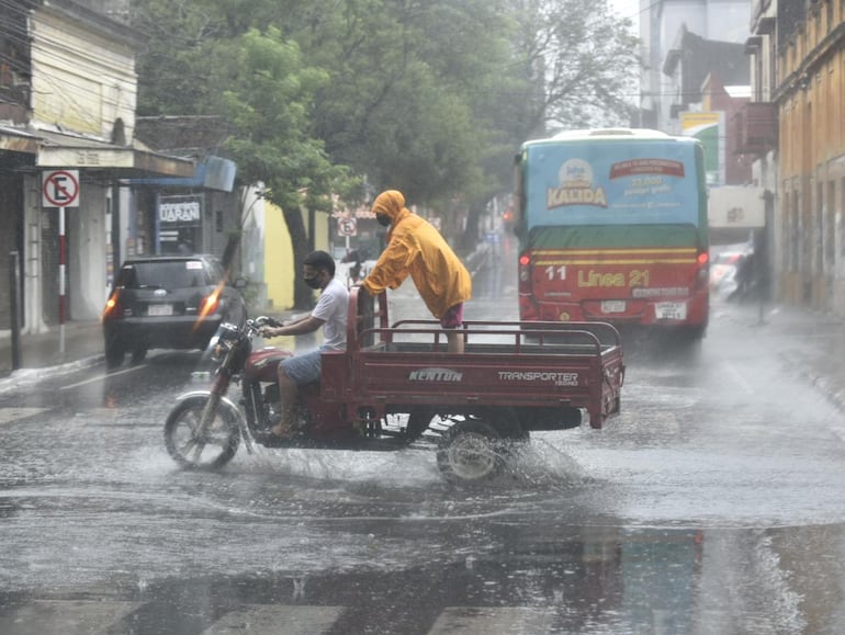 Clima tormentas lluvias temporal raudales tiempo pronóstico