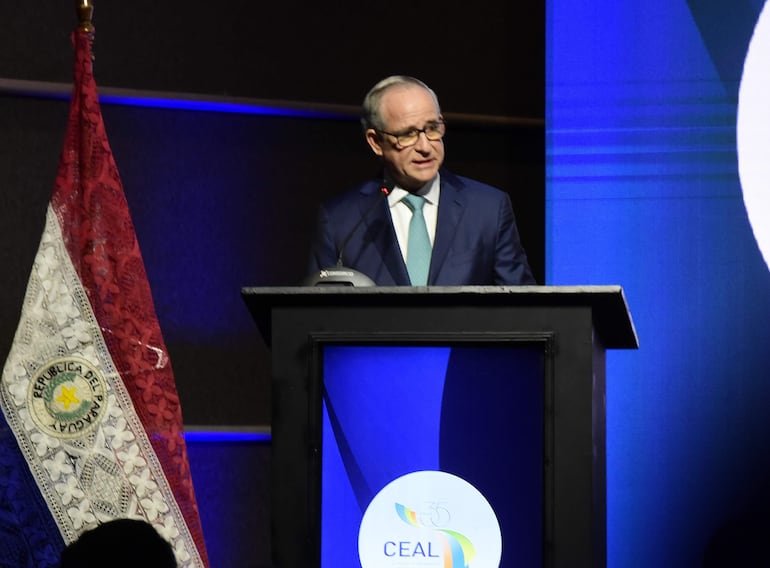 Roberto Zamora, presidente de Consejo Empresarial de América Latina (CEAL) Internacional. La organización desarrolla su  XXXV Asamblea Plenaria en Asunción.