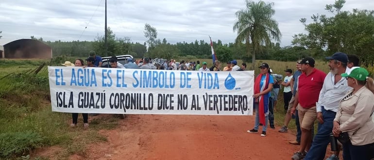 Las compañías Isla Guazu y Coronillo también están en contra de la instalación de un vertedero.