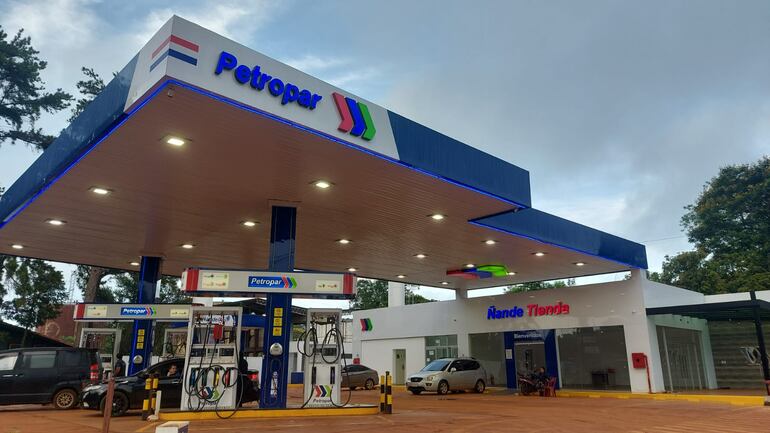 La gasolinera no cuenta con guardia de seguridad.