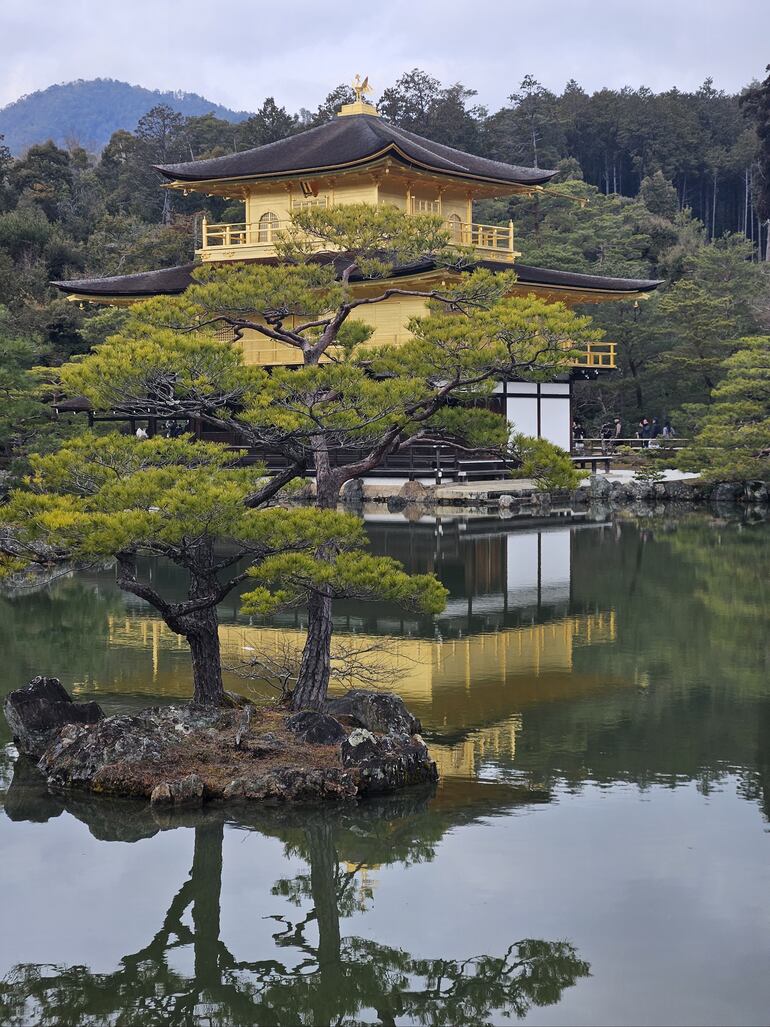 Kinkaku-ji, el Pabellón Dorado de Kioto.