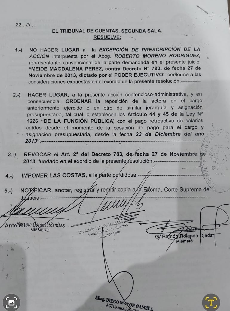 Acuerdo y sentencia de la Corte Suprema de Justicia a favor de la funcionaria Meide Pérez.