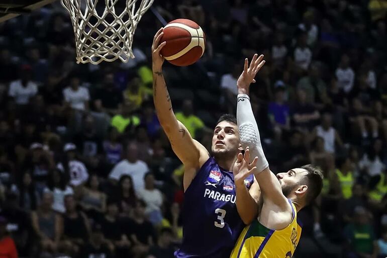 La selección paraguaya perdió con Brasil en la primera jornada de la primera ventana del Clasificatorio a la Americup 2025.