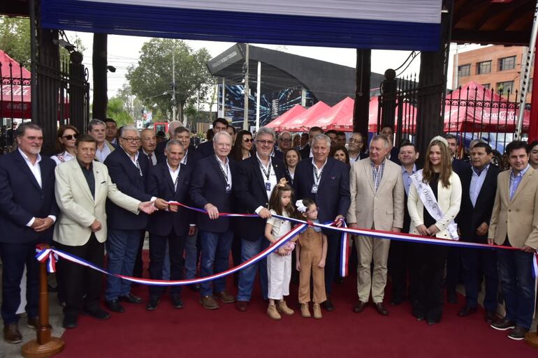 Acto inaugural de la edición 40 de la Expo Feria de MRA.